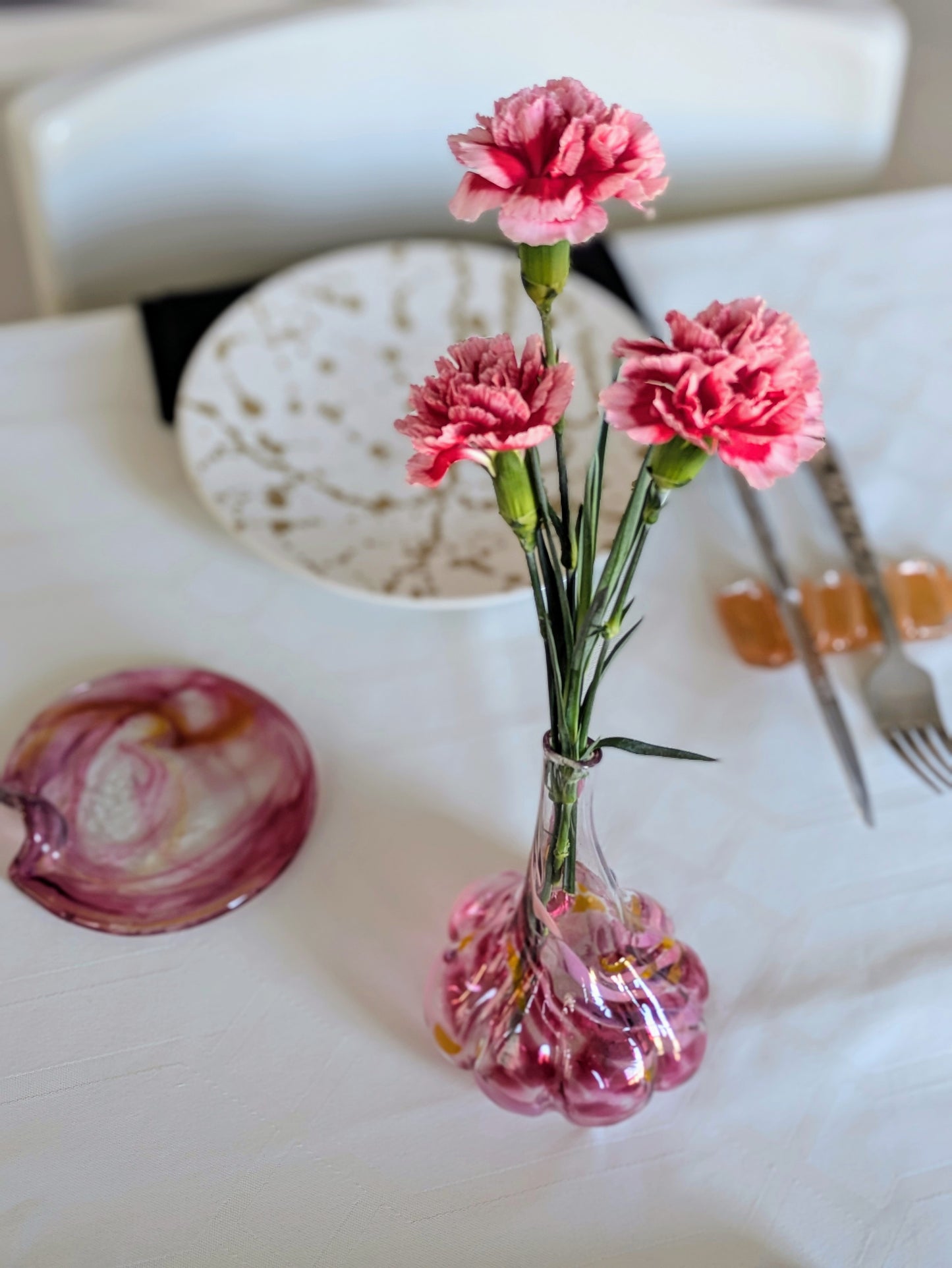 Pink Hand-Blown Glass Mini Garlic Vase – Unique Artisan Decor