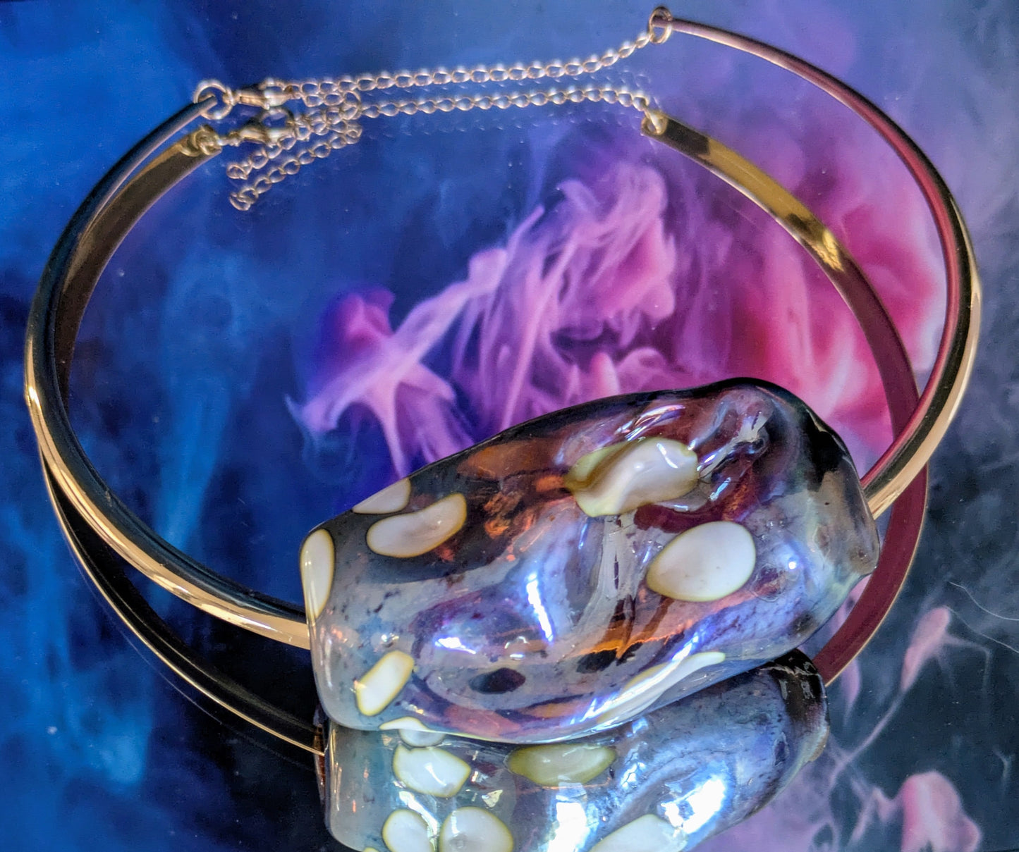 Iridescent  Hand-Blown Glass Balloon Necklace with Gold Collar – Artisan Elegance